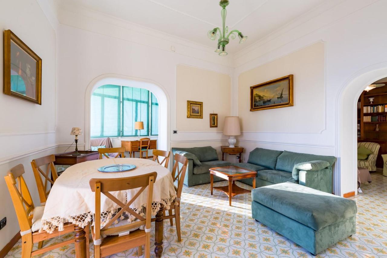Villa Paola - Hidden Panoramic Garden And Terraces By Napoliapartments Kültér fotó
